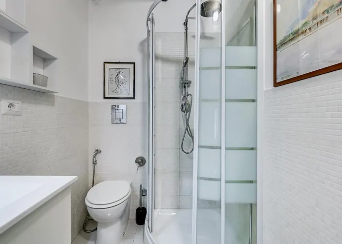 Charming With Garden, Parking & Metro דירה רומא